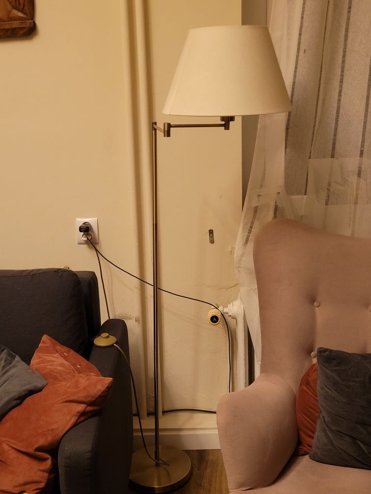 Lampa stojąca, podłogowa