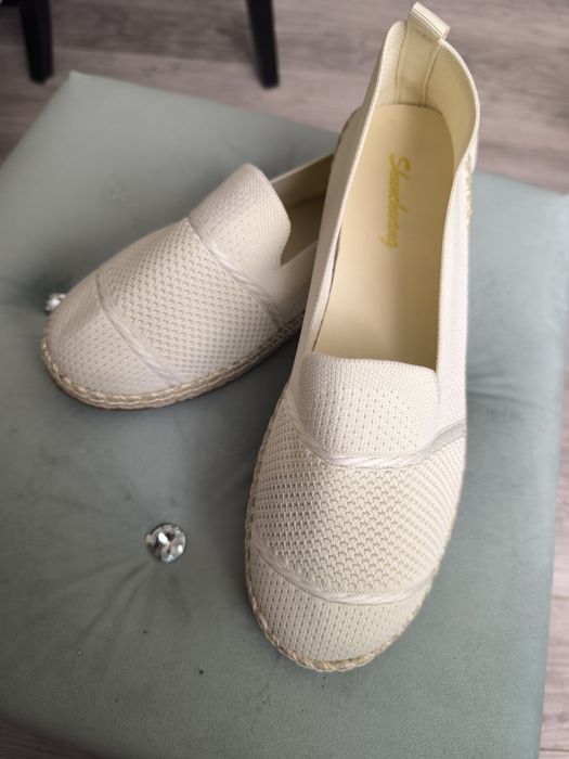 Espadryle, baleriny w kolorze beżu w rozm 42 zapraszam