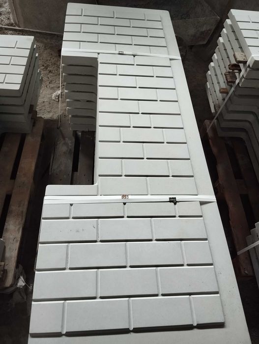 Пам'ятник,плити під пам'ятник