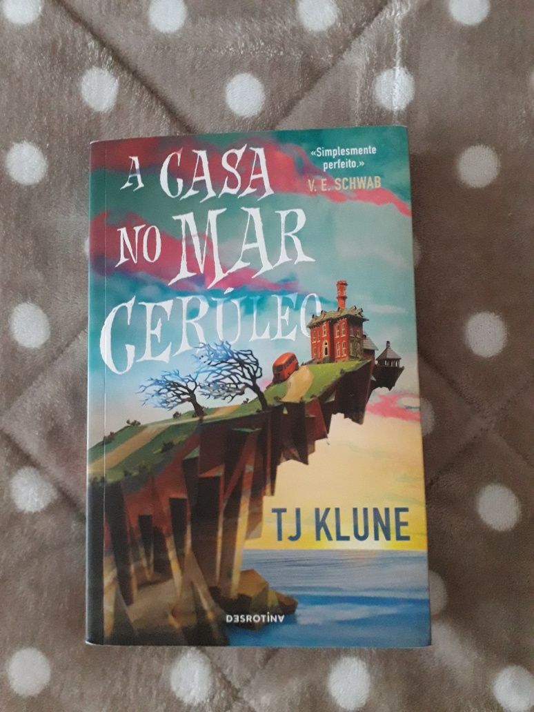 Livro Uma casa no mar Gerúleo