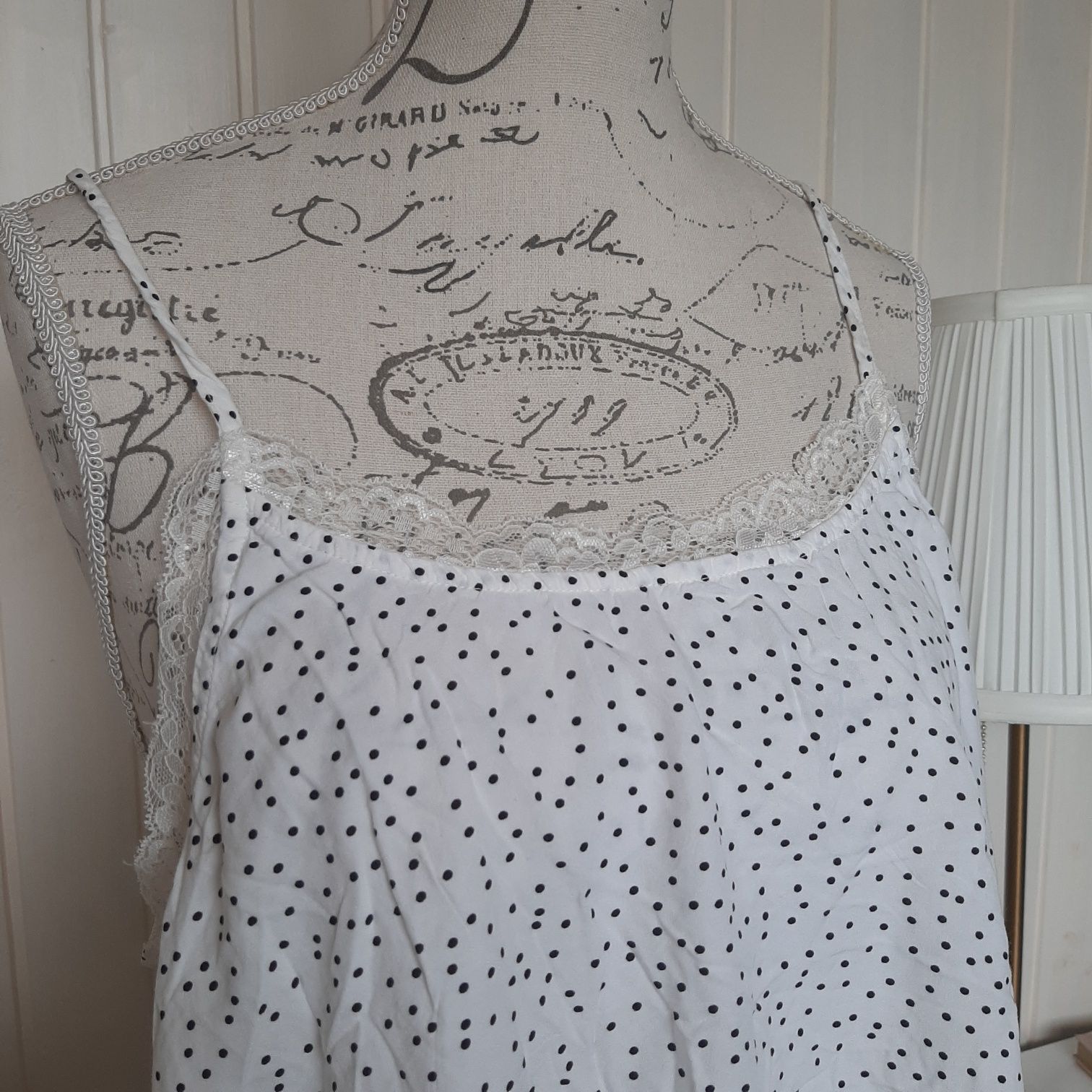 Biały, koronkowy top w groszki accessorize 38 40