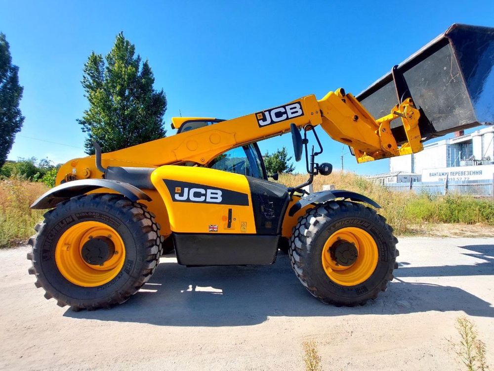 Погрузчик телескопічний JCB 531-70 AGRI Навантажувач