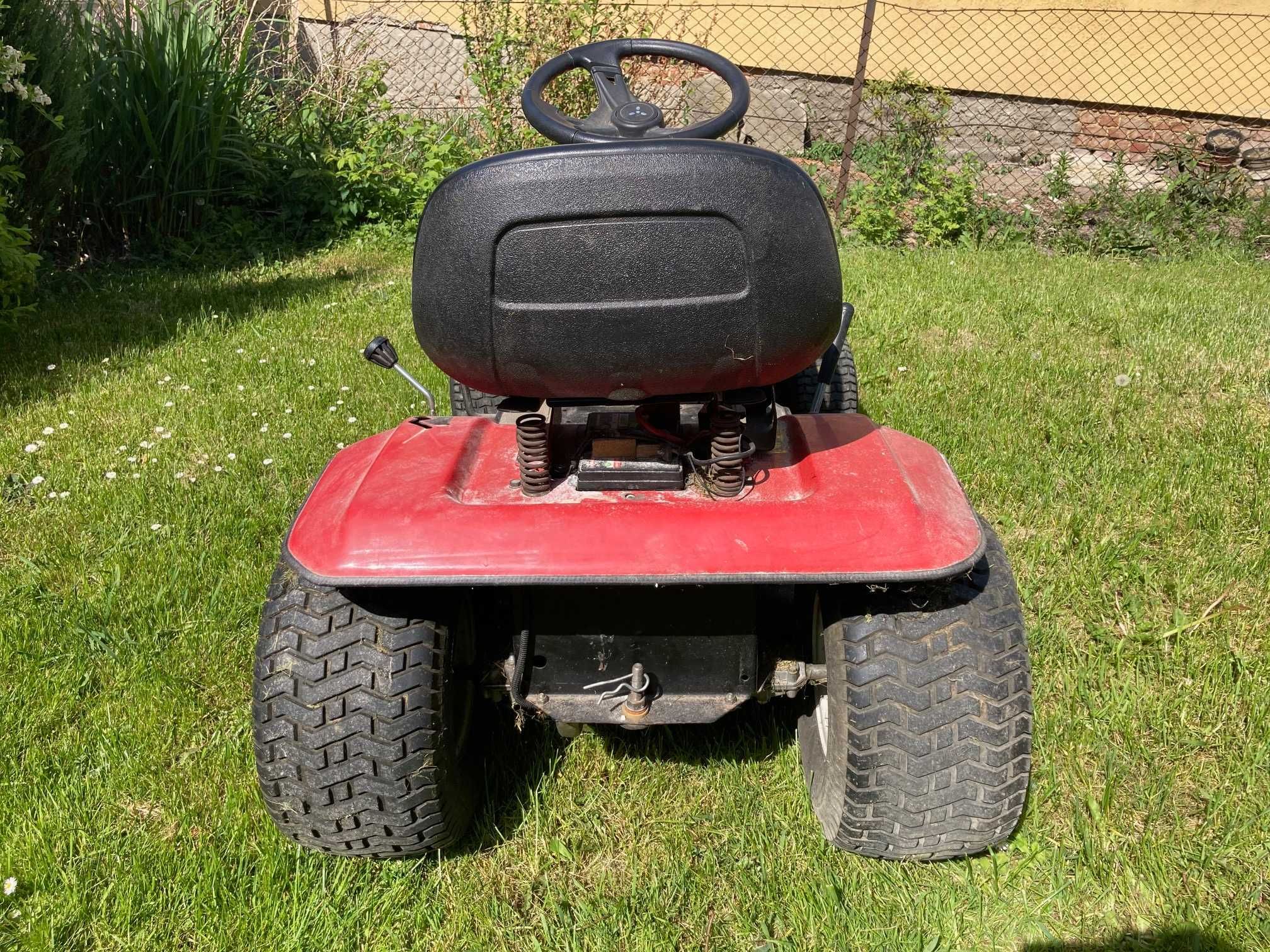 Traktorek do trawy MTD RS 115/96