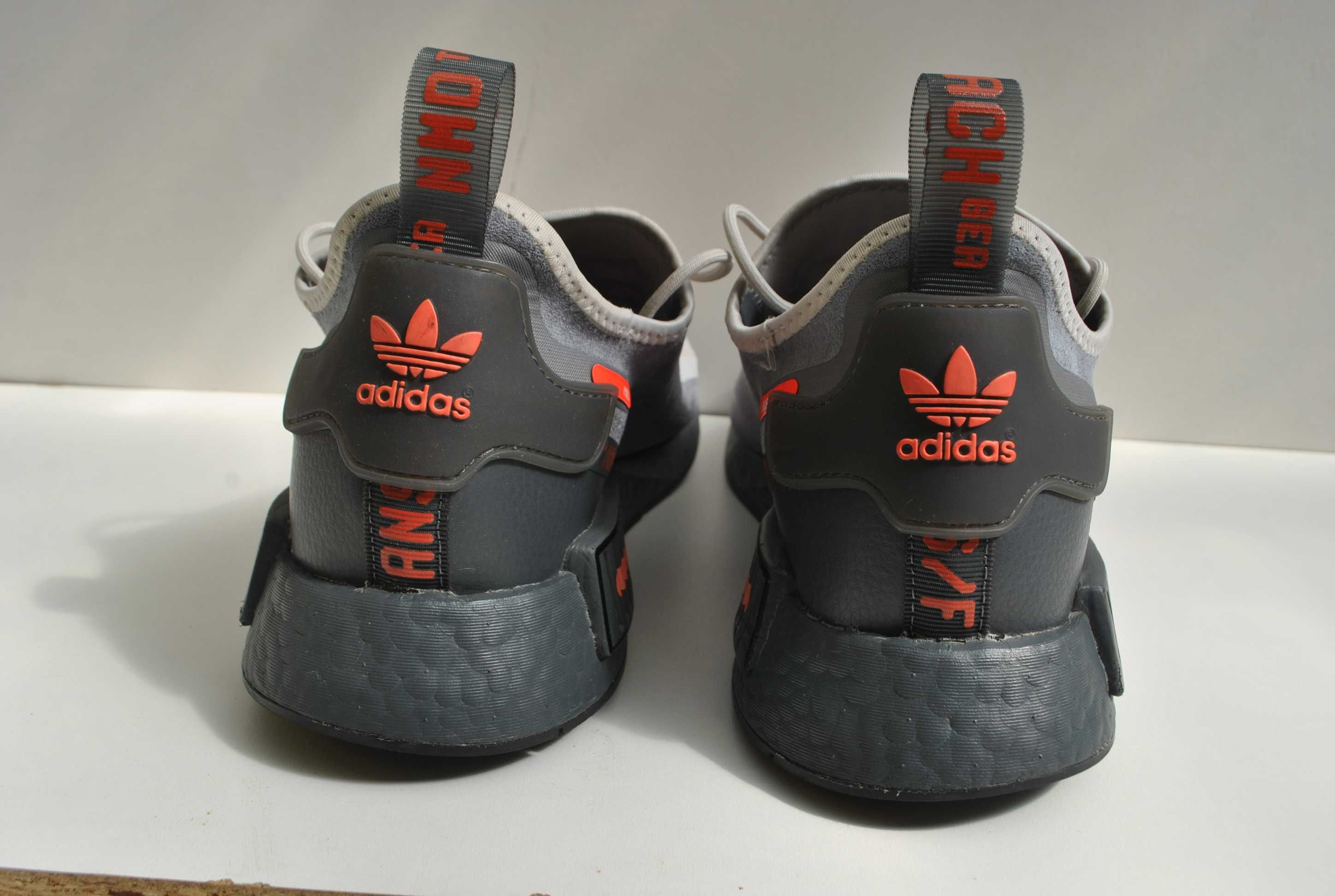 Adidas Nmd_R1 Spectoo