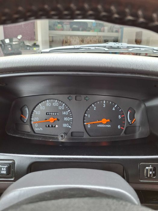 Mitsubishi L200  strakar de GARAGEM