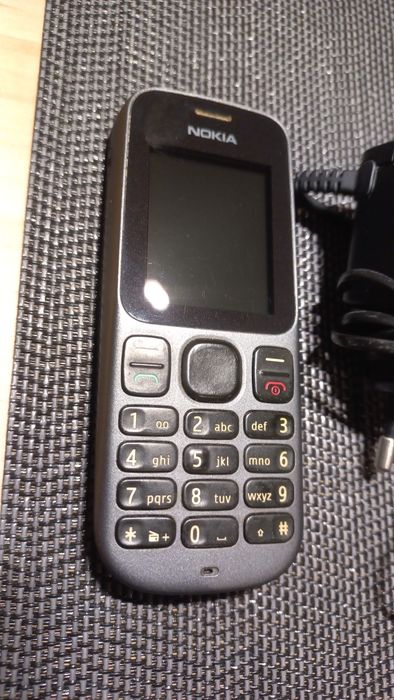 Nokia 100 RH 130 - bez simlocka