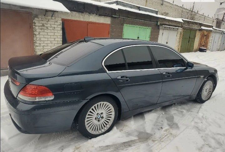 БМВ 740d в отличном состоянии