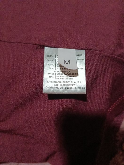 Camisola marca em malha nova