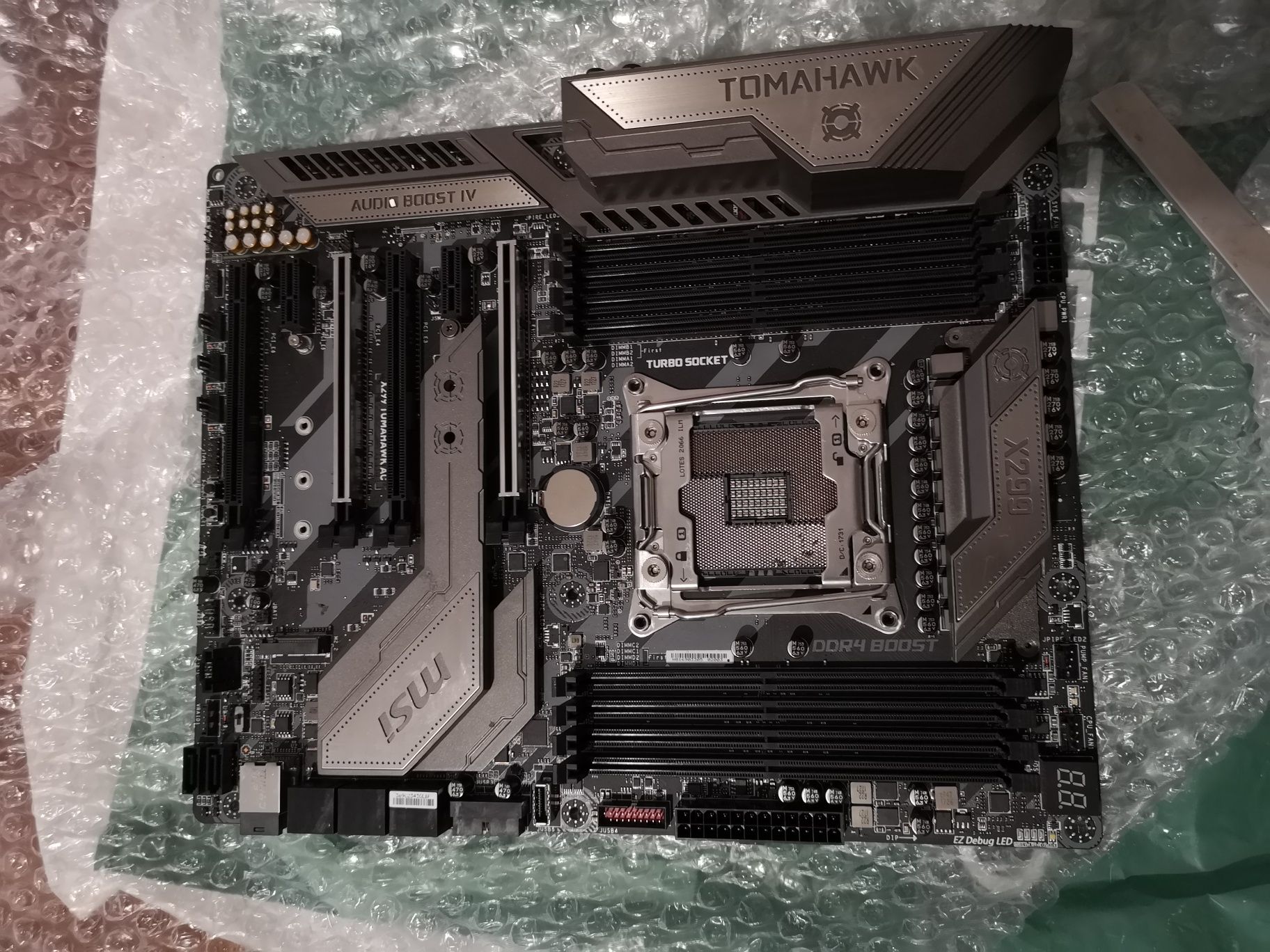 Msi tomahawk x299 (lga 2066). Материнская плата