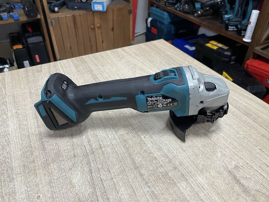 Makita DGA506 / акумуляторна безщіткова болгарка Макіта
