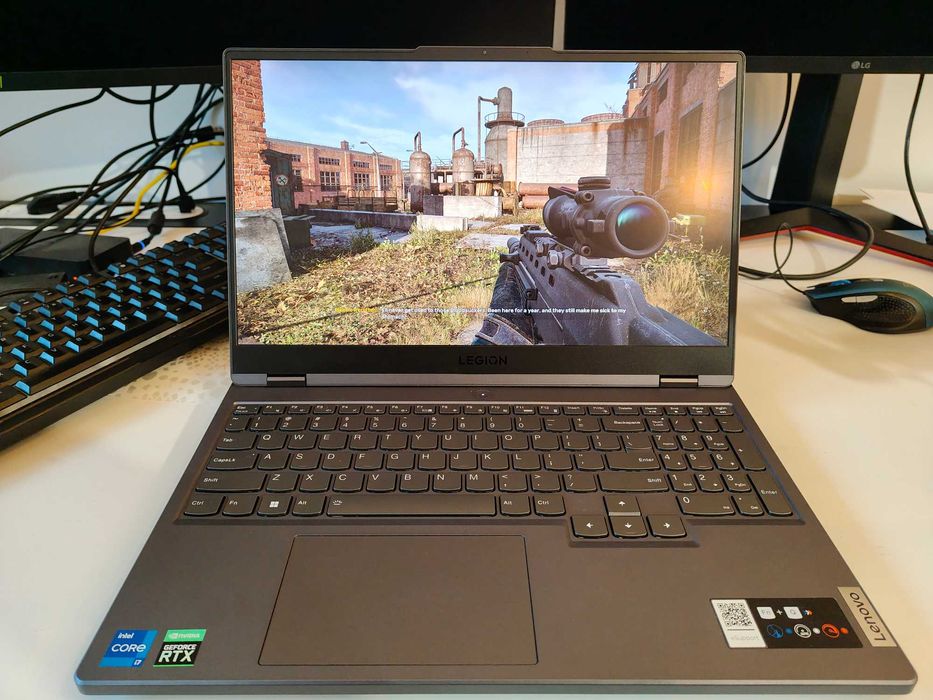 Legion 5-15 i7-12700H/32GB/1512 RTX3070Ti 165Hz