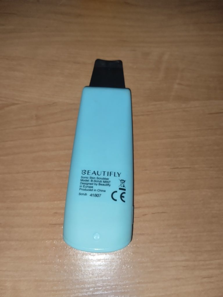 Peeling kawitacyjny BEAUTIFLY – ultradźwiękowe oczyszczanie twarzy