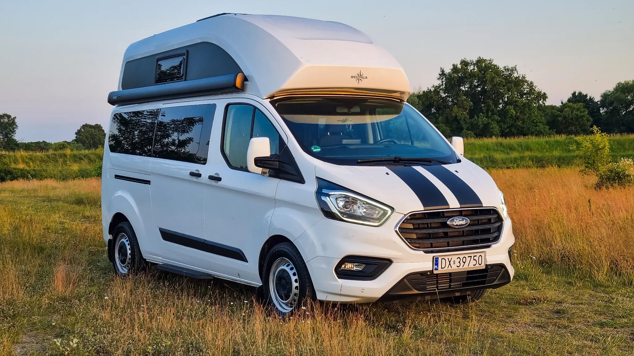 Westfalia Nugget  Ford Nugget Plus Westfalia Transit Custom