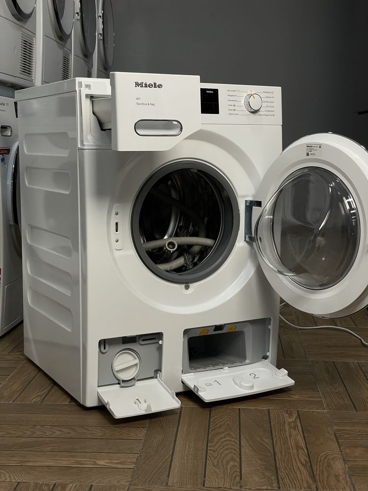 Пральна машина Miele WWG 660 9 кг/ Україське меню/ ІДЕАЛЬНИЙ СТАН