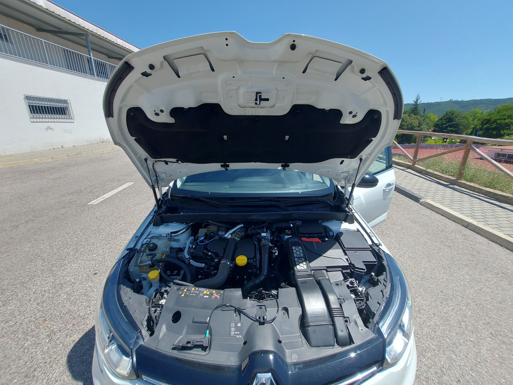 Renault Mégane IV Sporttourer 1.5 DCI 110CV Limited 2018 Nacional