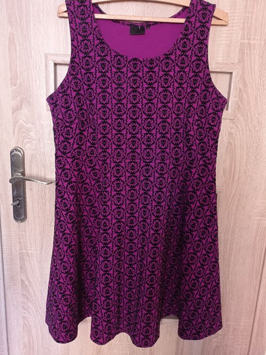 Różne Sukienki duże rozmiary