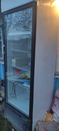 Продам холодильник вітрина
