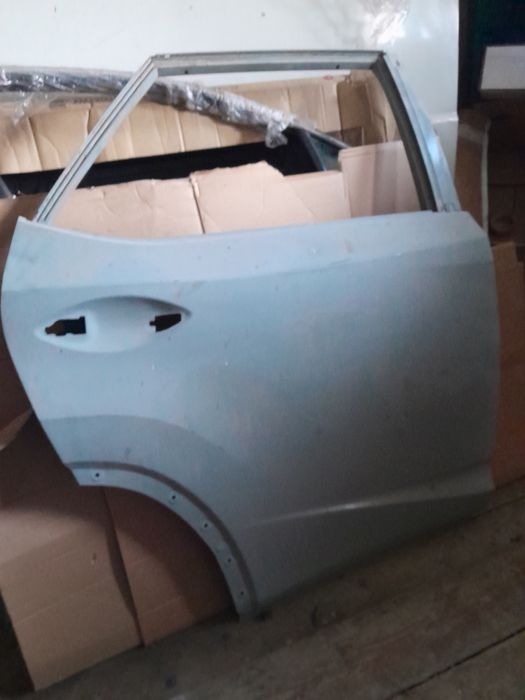 Двері задні lexus lx