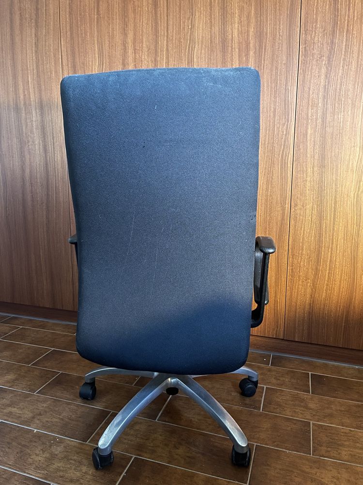 Cadeira de Escritorio