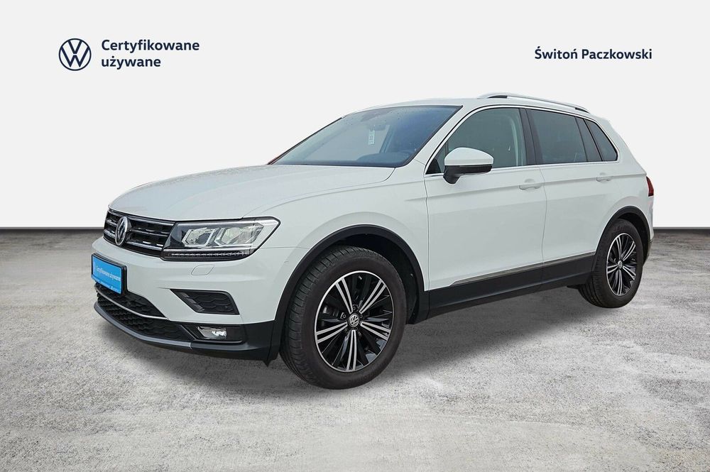 Volkswagen Tiguan HIGHLINE 2.0 TDI 150KM DSG Gwarancja Panorama LED ACC El.Klapa Ambient