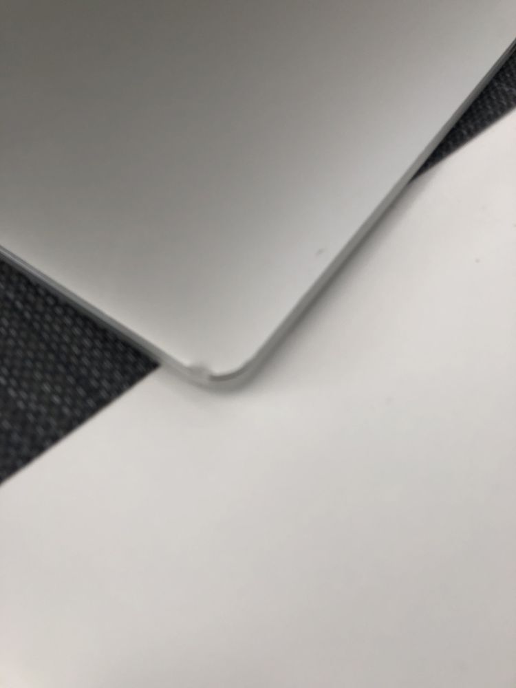 Macbook 13 pro, apple