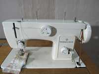 швейная машинка Чайка 132М
