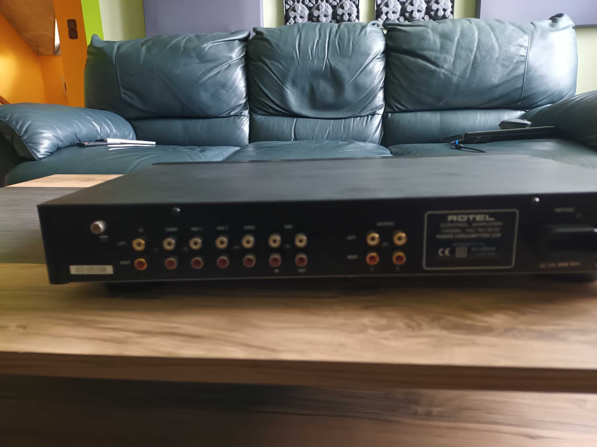 Przedwzmacniacz Rotel RC 972