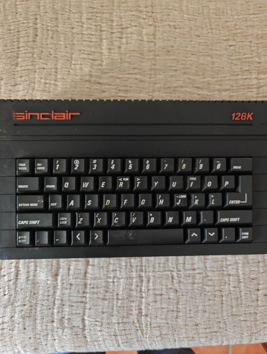 Sinclair ZX Spectrum +2A (128K)
