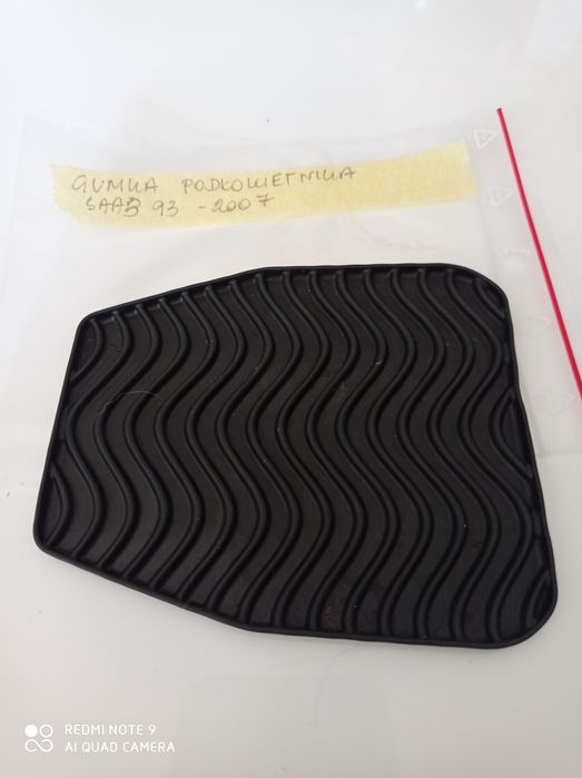 gumka  podłokietnika saab 93  2007 rok