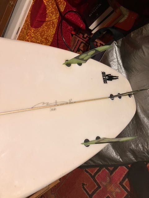 MattaShapes 5'6 MTM surfboard