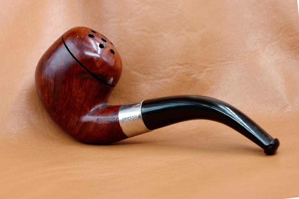 Dois Cachimbos Polska e Gargoyle