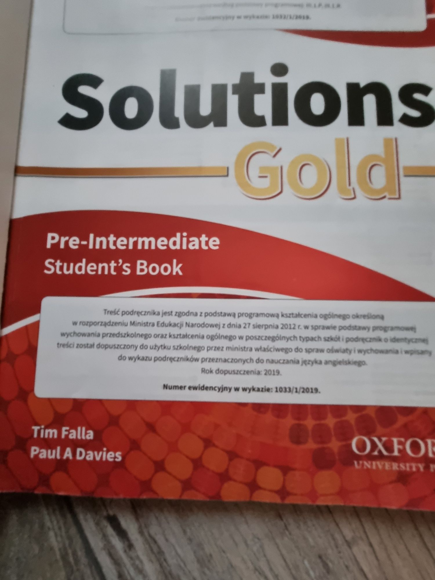 Solution Gold Pre-Intermediate + ćwiczenia