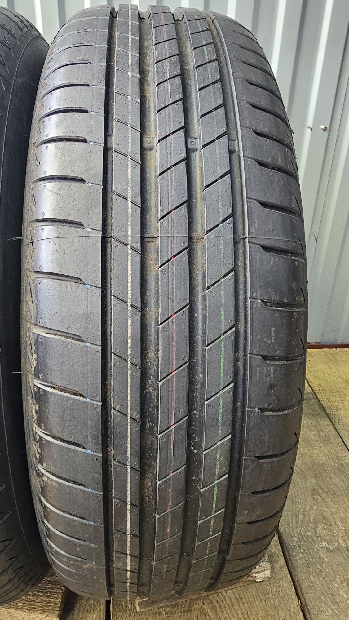 Bridgestone Turanza T005 * 205/65r16 95W