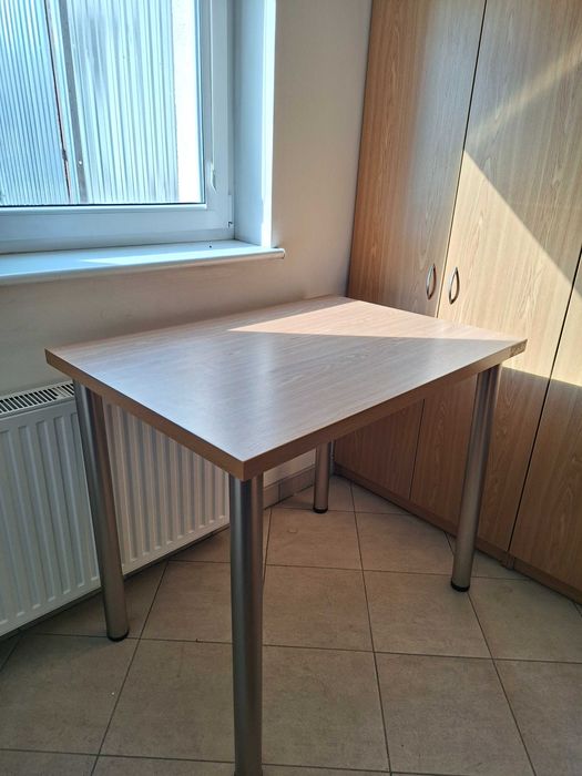 Stół kuchenny, Stolik do jadalni, metalowe nogi, 100x70x85,