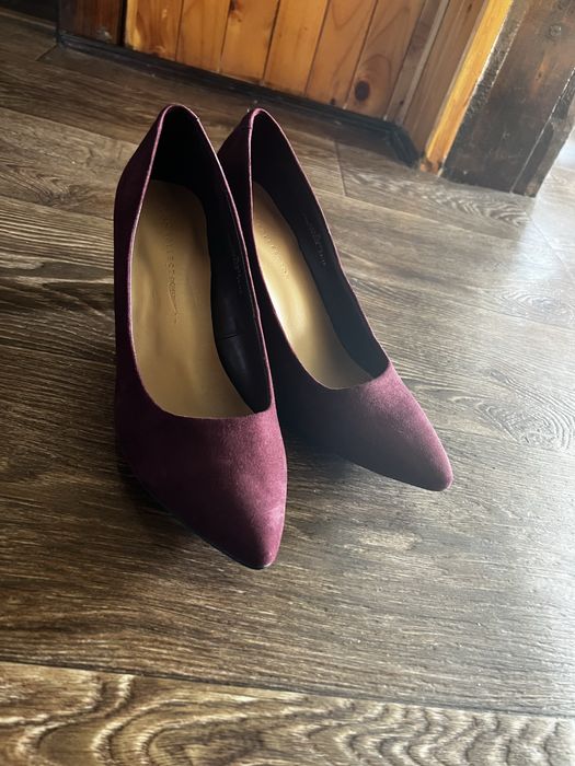 Жіночі класичні човники винного кольору від бренду M&S