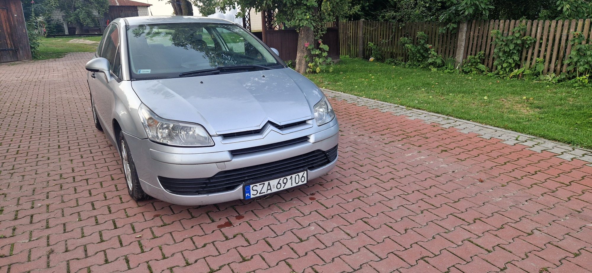 Citroen C4 1,6 bezyna