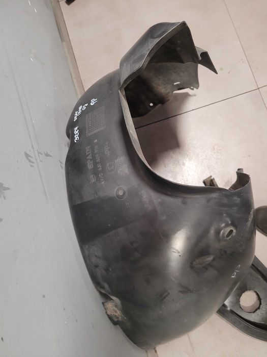 Nadkole prawe przednie prawy przód Seat Ibiza IV 6J 6J0.809.958 A