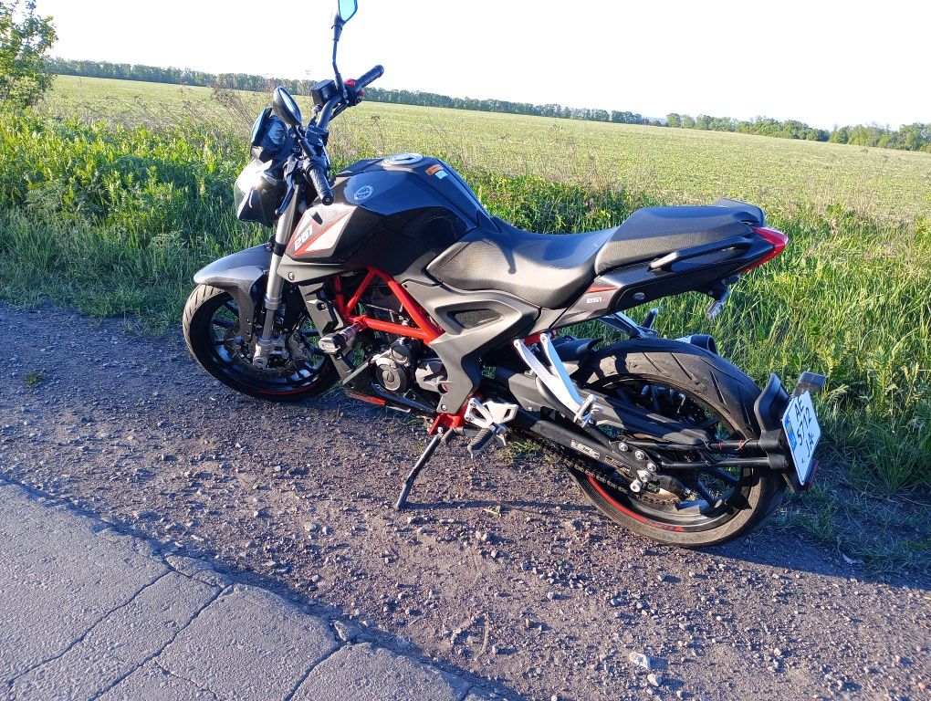 Benelli 251s  (ABS)