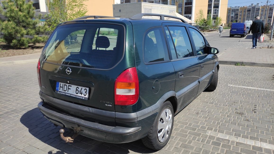 Продам Opel Zafira 2,0 TDI 7 мест Машинка в В Одессе!!!