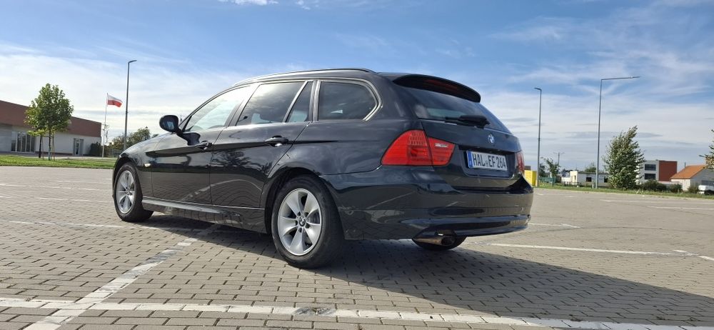 BMW 320D 2010r 2.0d 143KM