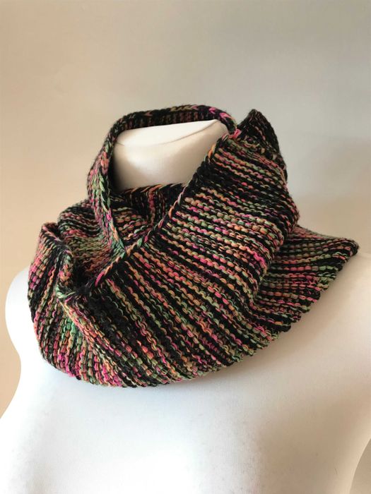 Czarno - neonowy szalik komin szal Vintage Boho Retro wełna
