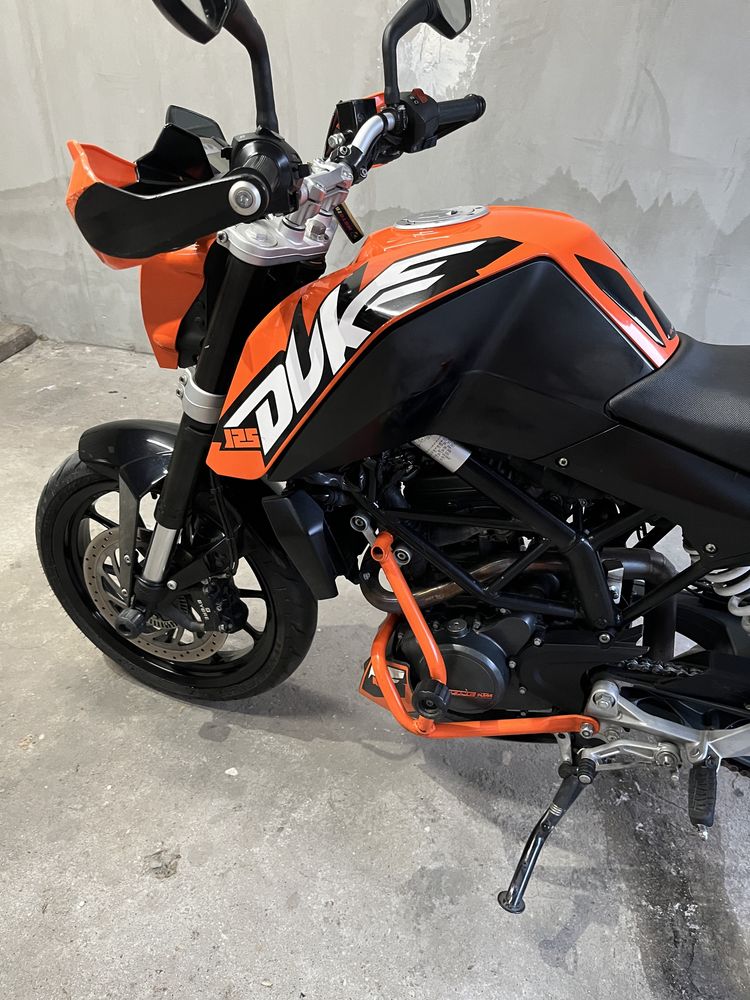KTM Duke 125 z ABS