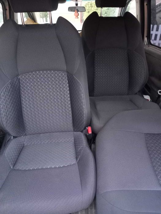 Fotele toyota c-hr chr fotel kanapa komplet 2020r