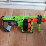 Pistolet NERF Doominator Zombie