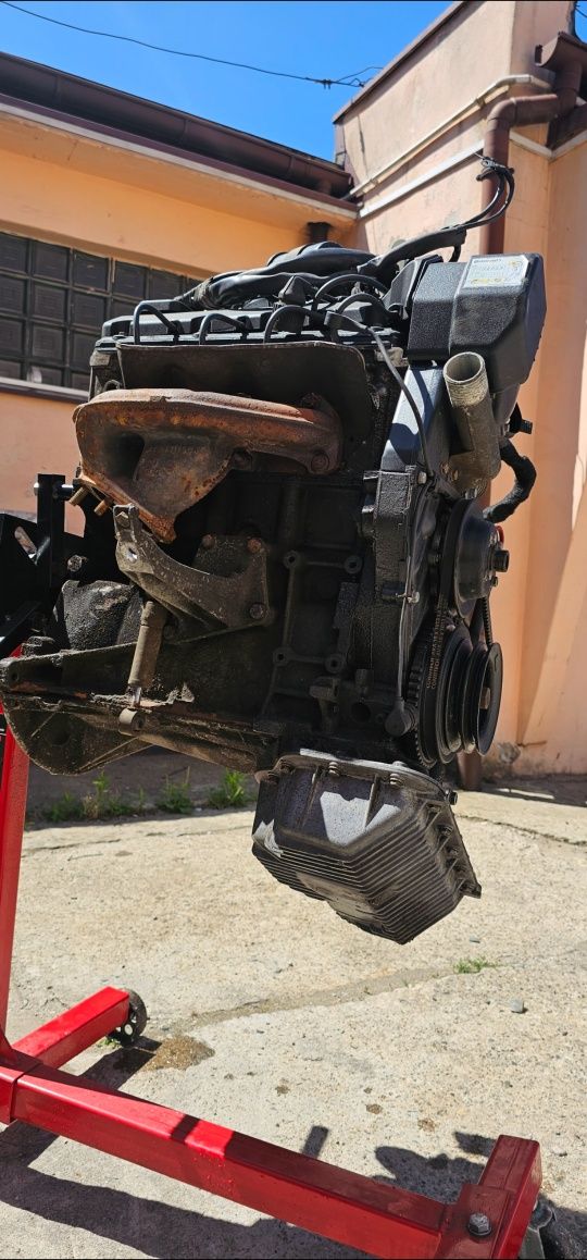 Silnik bmw e30 m40b18