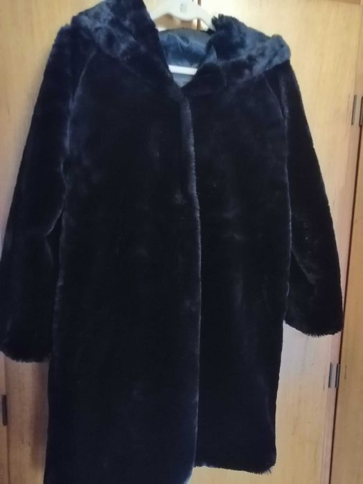 Casaco de pelo preto