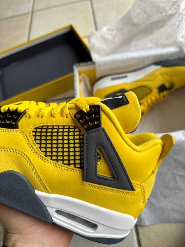 Nike Air Jordan 4 lightning Eu 41