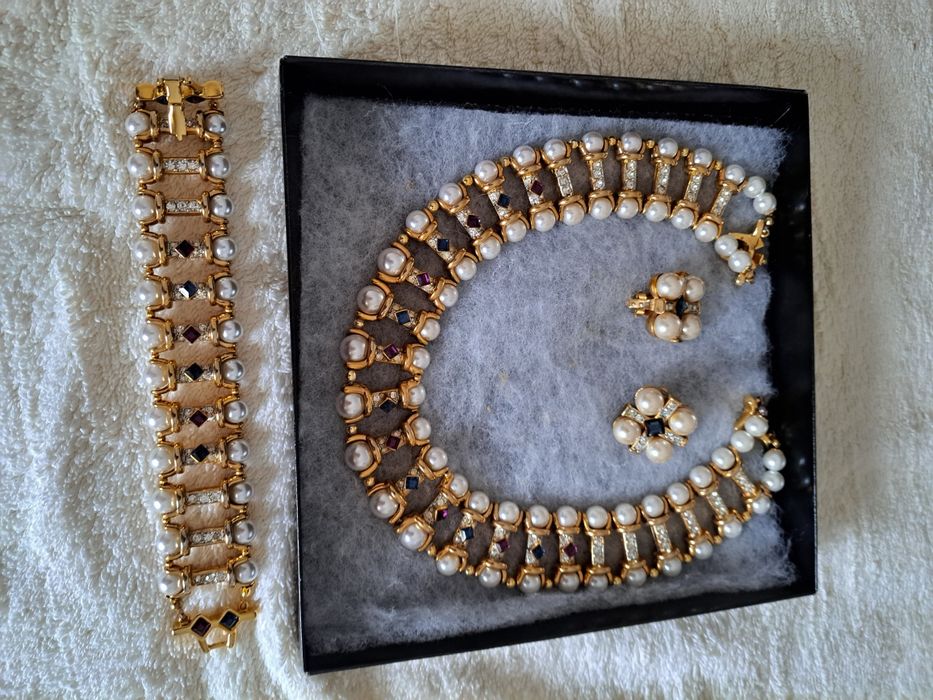 Conjunto de bijuteria