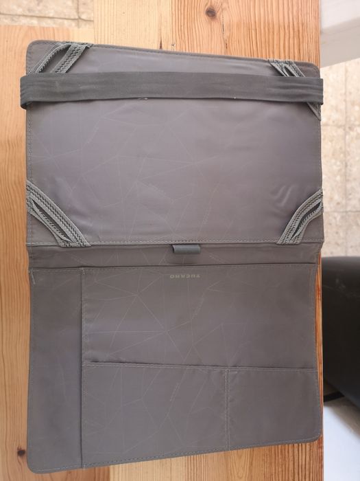 Tucano Tablet Case64284476728195121