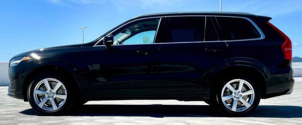 Volvo XC90 T6      2020